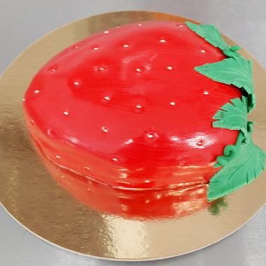 Торт "Клубника" купить - соликамск.сладкоежкин.рф